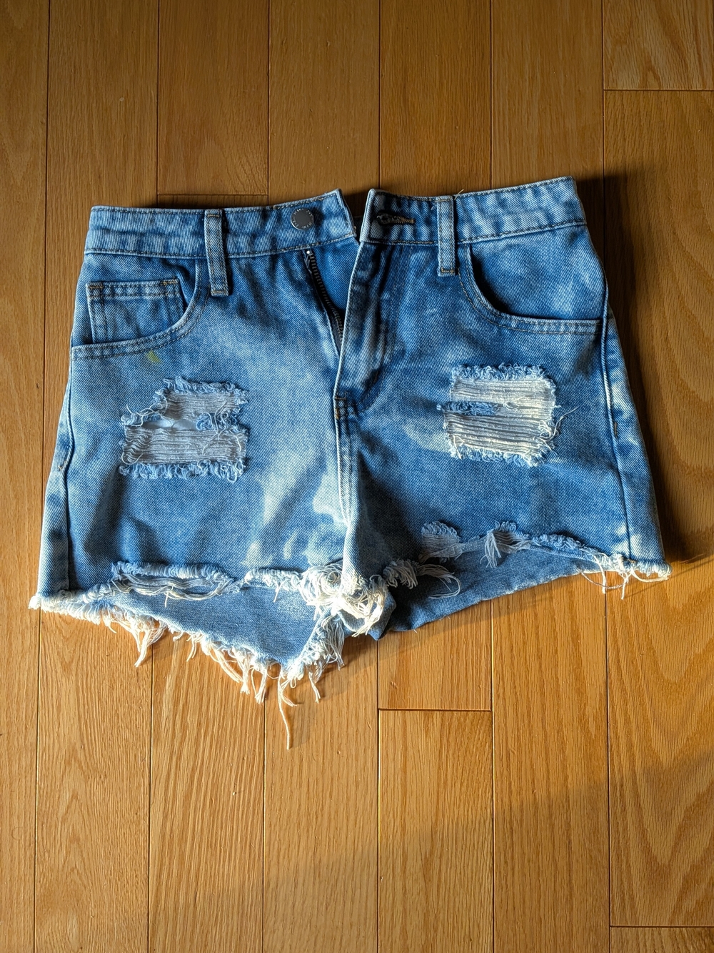 SHEIN Light Blue Distressed Denim Shorts